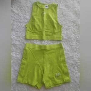 NWOT Nike Workout Set Medium